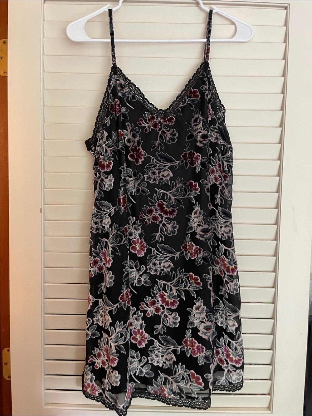 American Eagle Outfitters Black Floral Lace-Trim Slip Dress